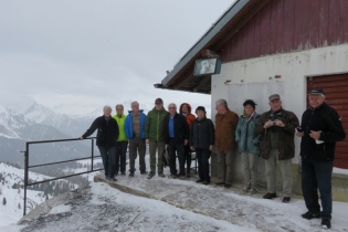 Dolomiten-Bustour mit Frühlingswanderung