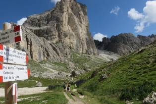 Hochalpine Rosengarten-Dolomitentour